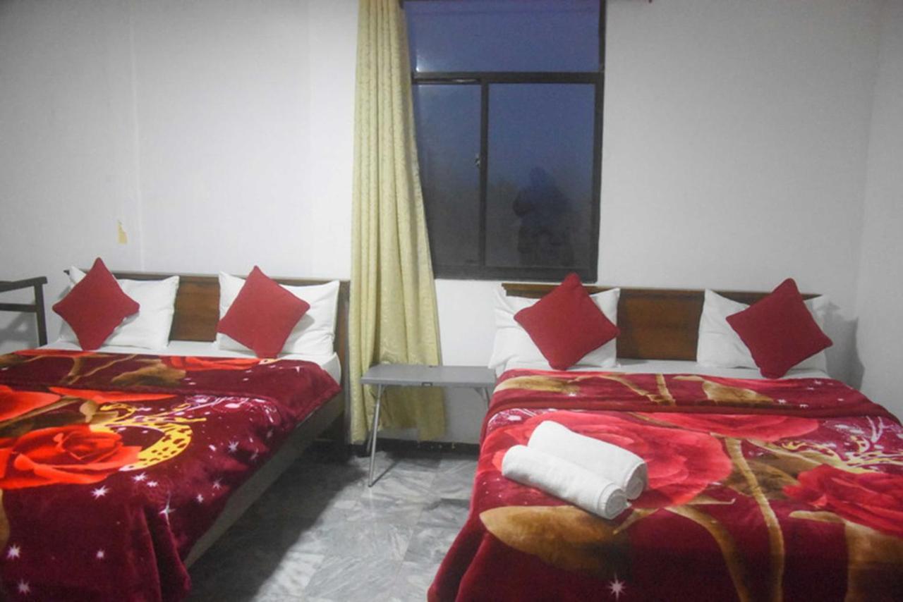 Unique View Nuwaraeliya Hotel Nuwara Eliya Buitenkant foto