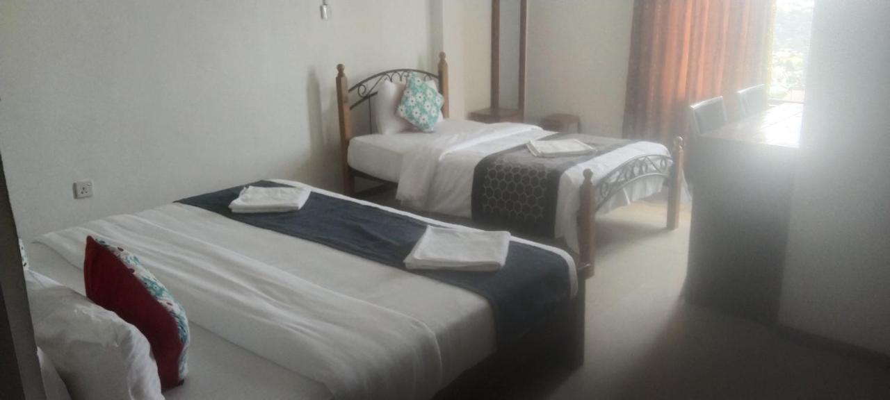 Unique View Nuwaraeliya Hotel Nuwara Eliya Buitenkant foto